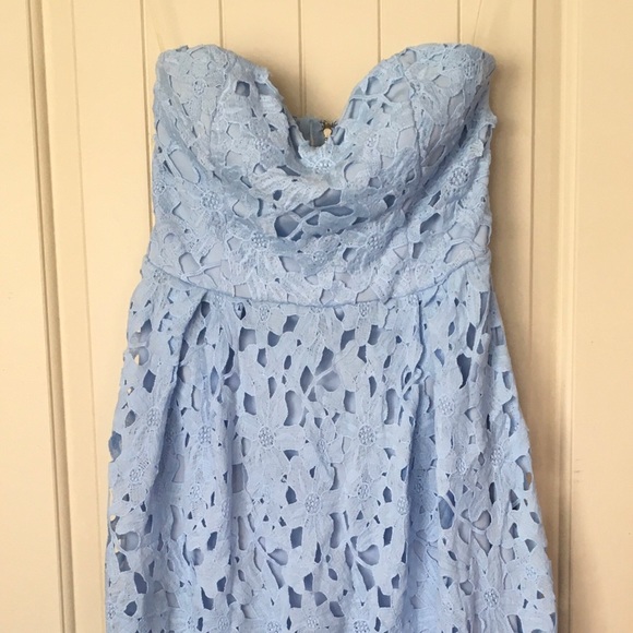 Francesca’s Alya Harpeth strapless lace dress - Picture 2 of 4